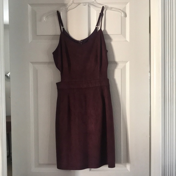 Maroon faux suede cut out dress - Picture 2 of 5